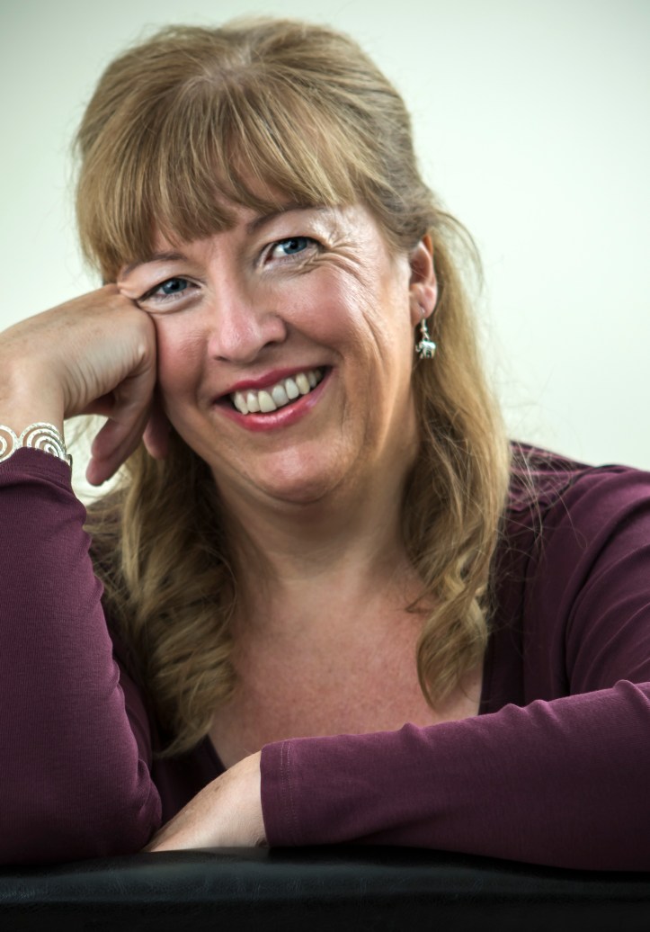 jackie_01_by_kim_ayres-1