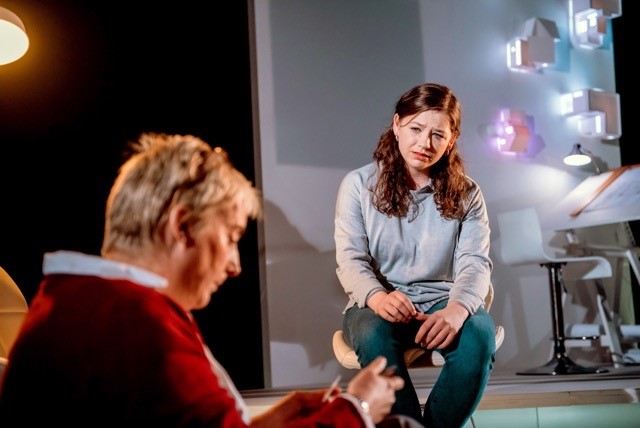 Descent - Production - Wendy Seager as Cathy &amp; Fiona MacNeil as Nicola (1)