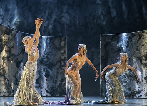 25803551437_6b32d2c70c